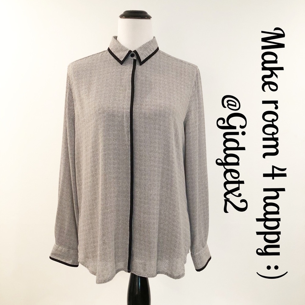 LOFT black and white button down shirt Size LP